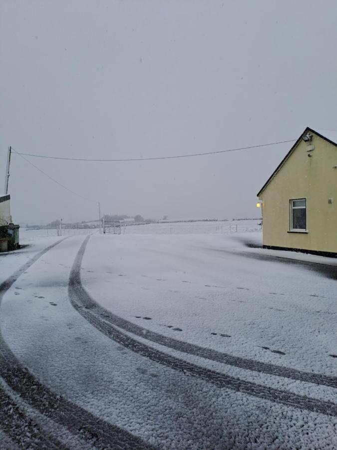 Doolin Farm Apartment ภายนอก รูปภาพ