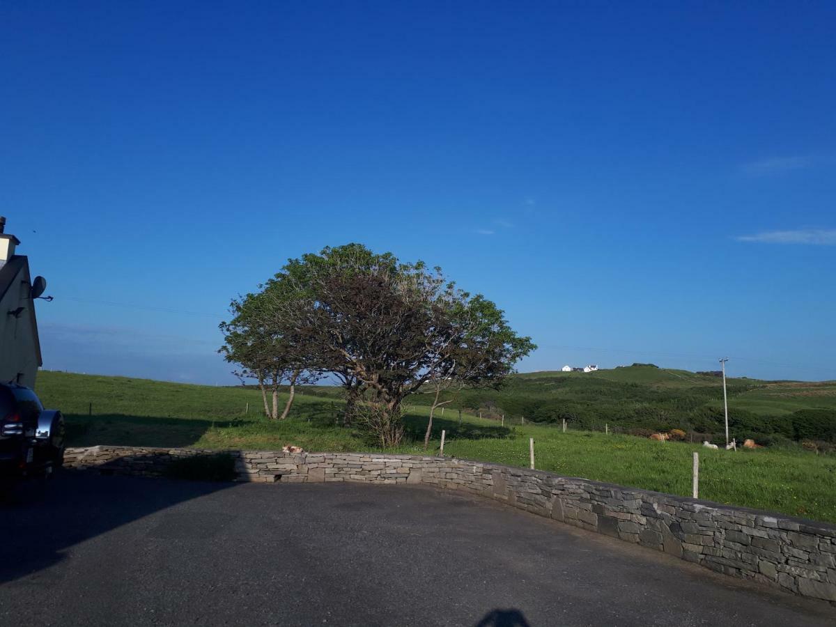 Doolin Farm Apartment ภายนอก รูปภาพ